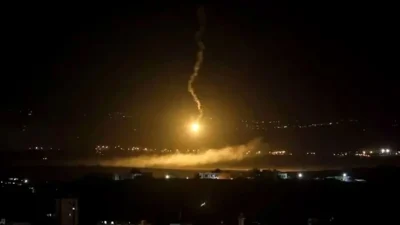 Suriye’nin Humus iline yönelik İsrail hava saldırısında askeri noktaların ve