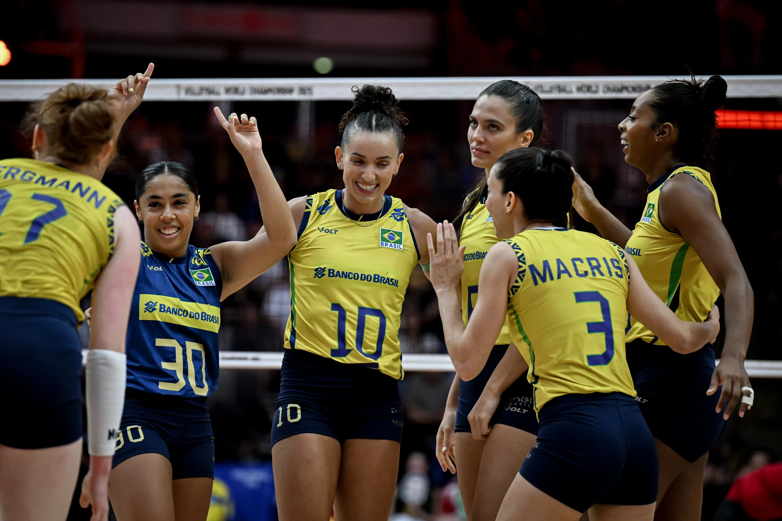 Bangkok’ta oynanan üçüncülük maçında Brezilya, Ferhat Akbaş’ın çalıştırdığı Japonya’yı 3-2