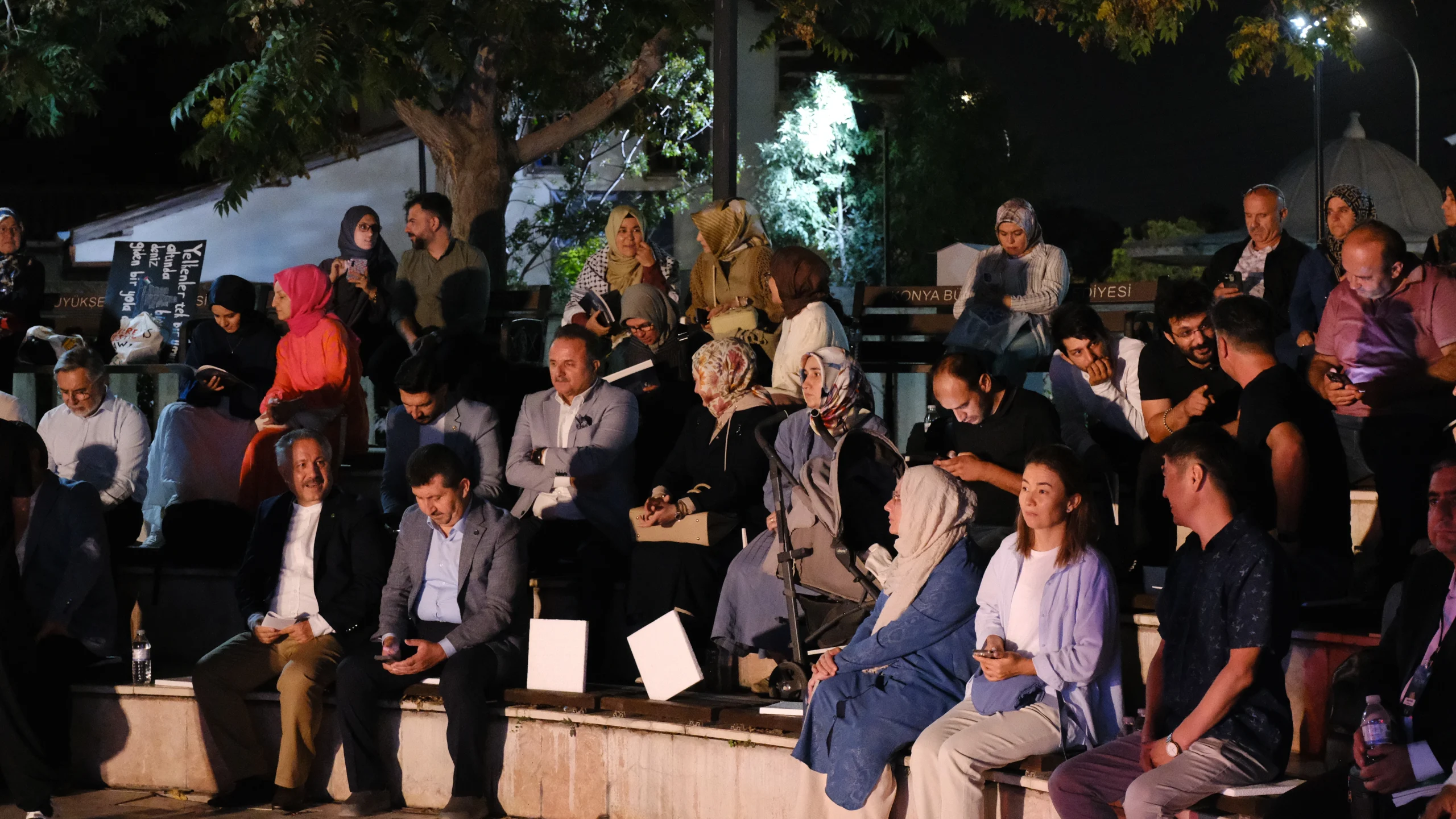 Karatay Belediyesi ve TYB Konya Şubesi’nin düzenlediği 14. Mevlana Şiir