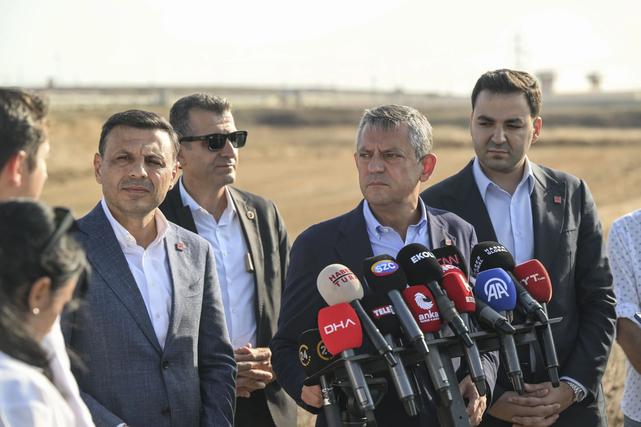 CHP Genel Başkanı Özgür Özel, Bahçeli’nin Ahmet Türk ve Ahmet