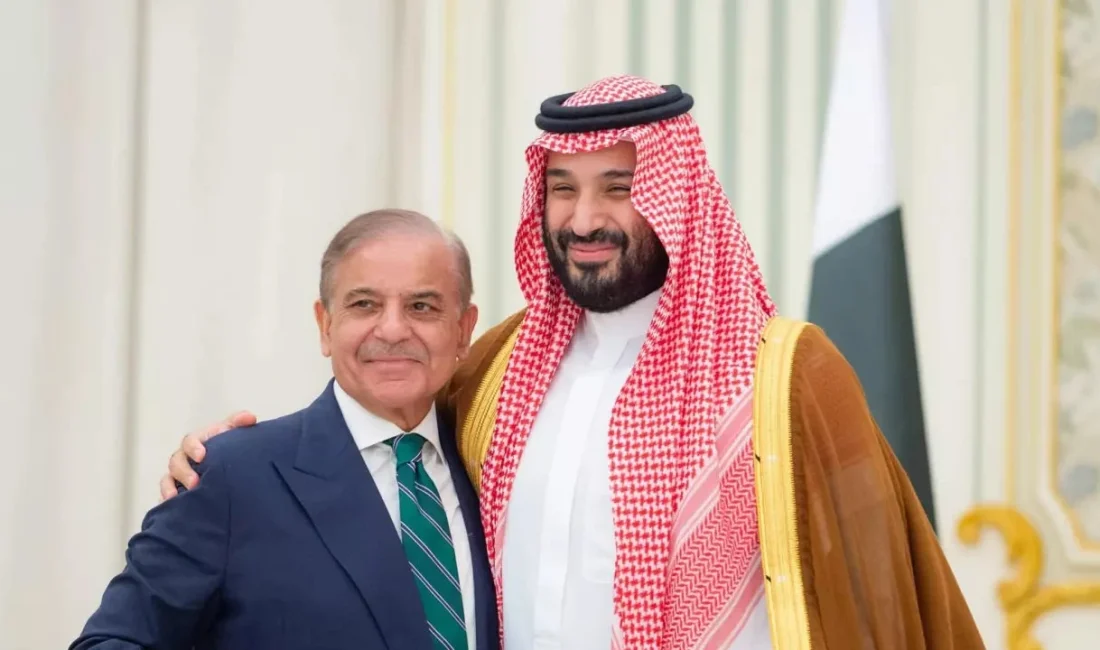 Pakistan: Suudi Arabistan’ın Ardından Başka Ülkeler de Savunma Anlaşması İstiyor Pakistan, Suudi Arabistan’la imzaladığı stratejik savunma anlaşmasının ardından başka ülkelerin