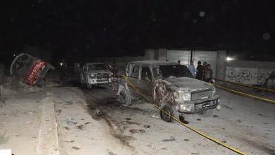 Pakistan’da art arda düzenlenen saldırılarda biri askeri tesis olmak üzere