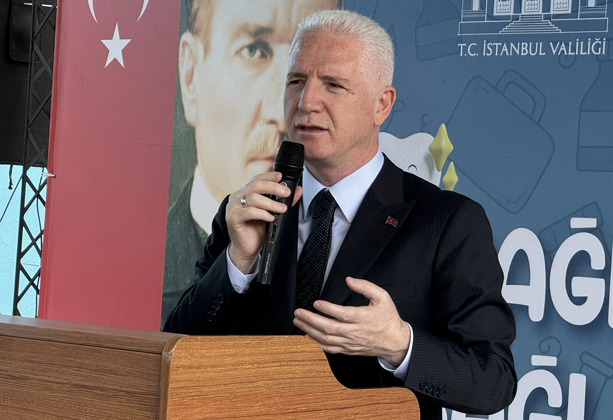Vali Davut Gül: “Bağımlılık sadece madde değil, telefon ve tablet