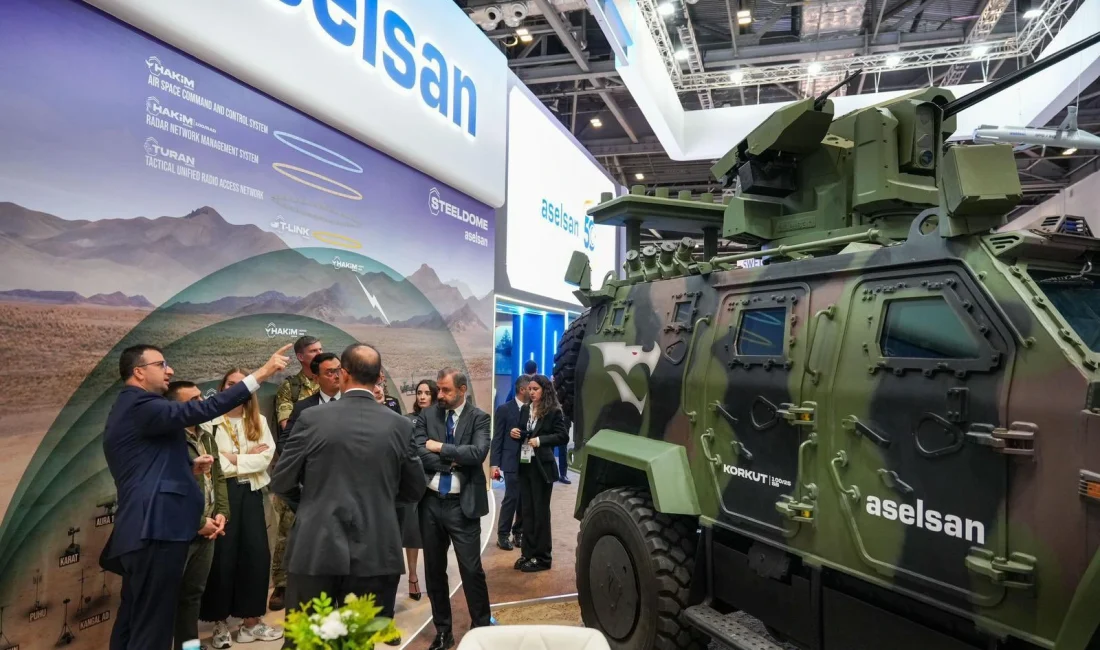 ASELSAN’ın “dron avcısı” KORKUT 100/25 Londra’da görücüye çıktı ASELSAN, KORKUT 100/25 Yakın Hava Savunma Sistemi’ni uluslararası sahnede ilk