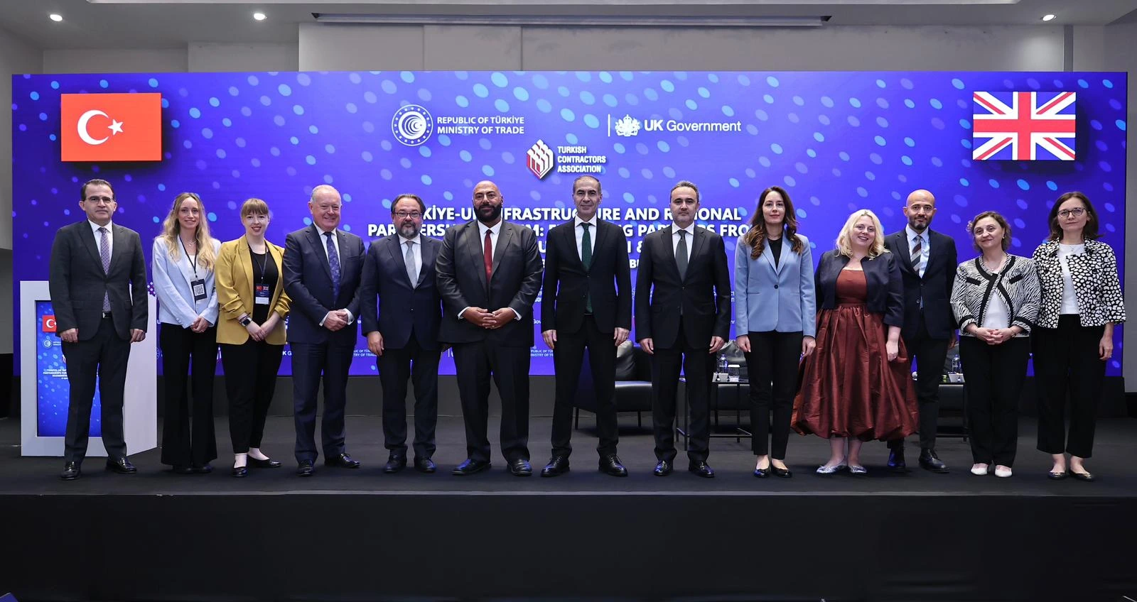 Türkiye ve İngiltere şirketleri, finansman ve mühendislik gücüyle müteahhitlik deneyimini