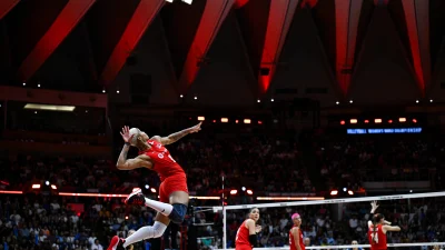 Filenin Sultanları, nefes kesen finalde İtalya’ya 3-2 yenilerek Dünya Şampiyonası’nda