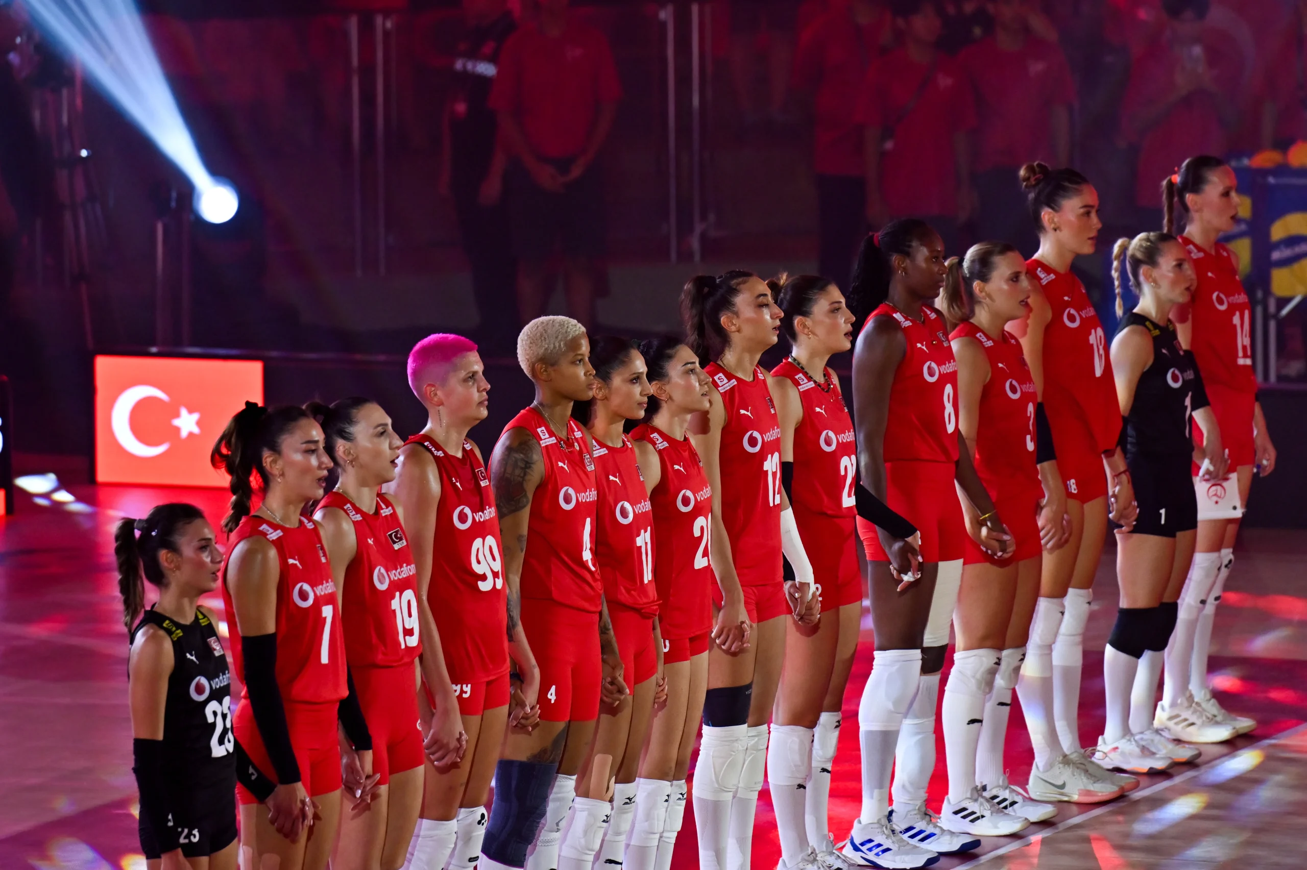 Filenin Sultanları, Japonya’yı 3-1 mağlup ederek Dünya Şampiyonası’nda tarih yazdı