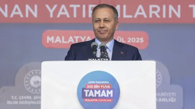 İçişleri Bakanı Ali Yerlikaya, Malatya’da 300 bininci deprem konutunun tesliminde,