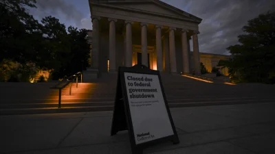 ABD federal hükümeti, bütçe krizi nedeniyle 23 gündür kapalı. Uzlaşma