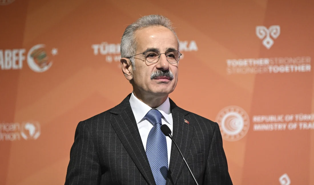 Türkiye-Afrika İş ve Ekonomi Forumu’nda konuşan Bakan Uraloğlu, havacılıkta elde