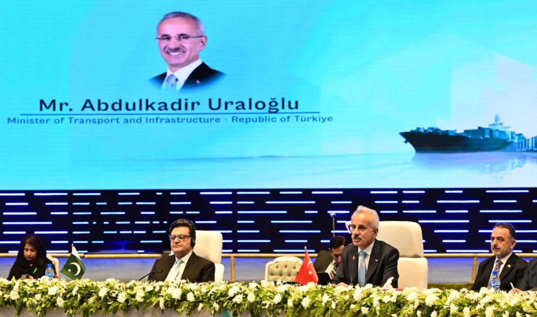 Bakan Uraloğlu, Türkiye'nin ulaştırma altyapısına 23 yılda yapılan 300 milyar