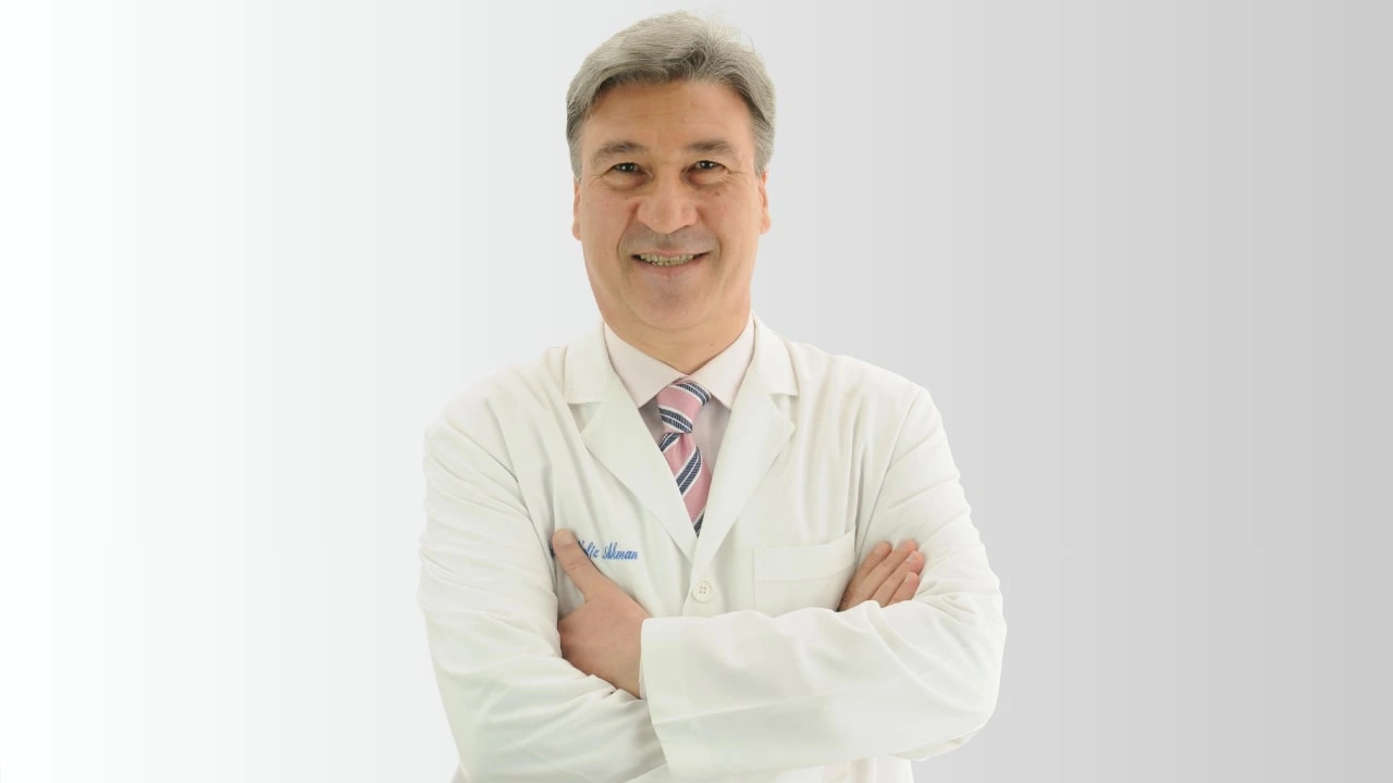 Sırt bölgesindeki kemik ağrıları ciddiye alınmalı. Prof. Dr. Mahmut Nafiz