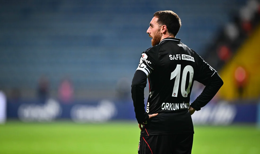 Kasımpaşa ile deplasmanda 1-1 berabere kalan Beşiktaş, zirve yarışında ağır