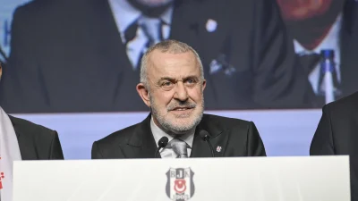 Beşiktaş Divan Kurulu’nun Yeni Başkanı Ahmet Ürkmezgil Oldu Beşiktaş Kulübü Divan Kurulu seçiminde en fazla oyu alan Ahmet