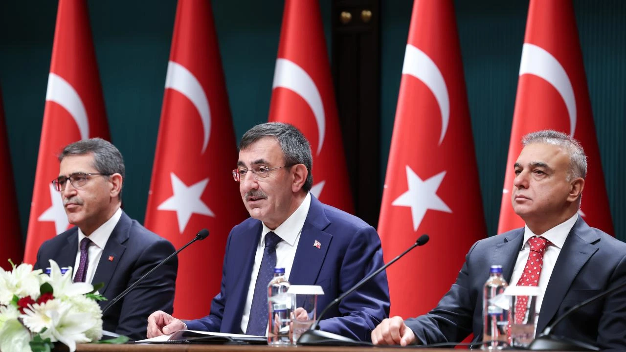 Cumhurbaşkanı Yardımcısı Yılmaz, 2026 Merkezi Yönetim Bütçesi'nin fiyat istikrarı, sürdürülebilir