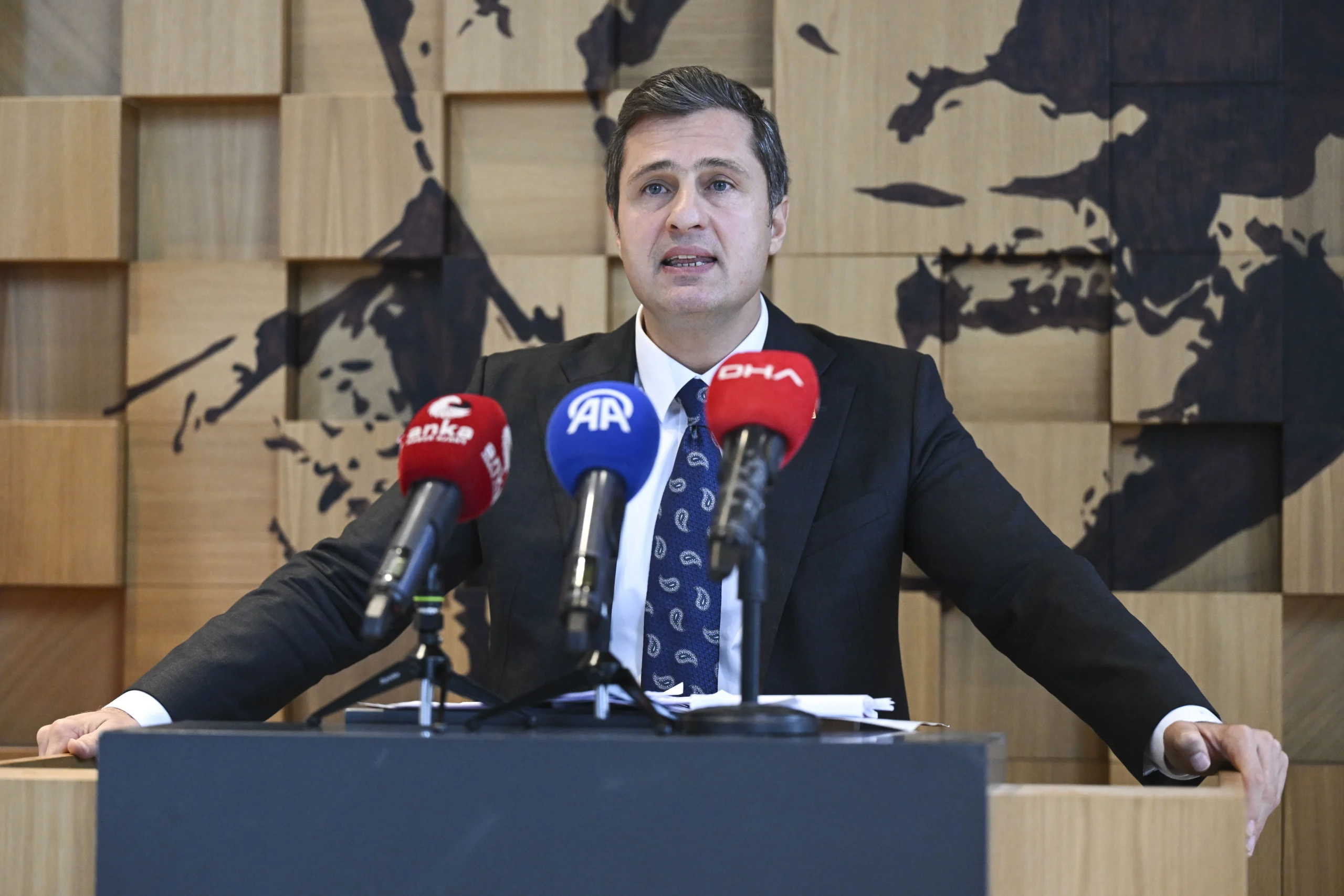 CHP Sözcüsü Deniz Yücel, 29 Ekim’in halkın direnci ve umut