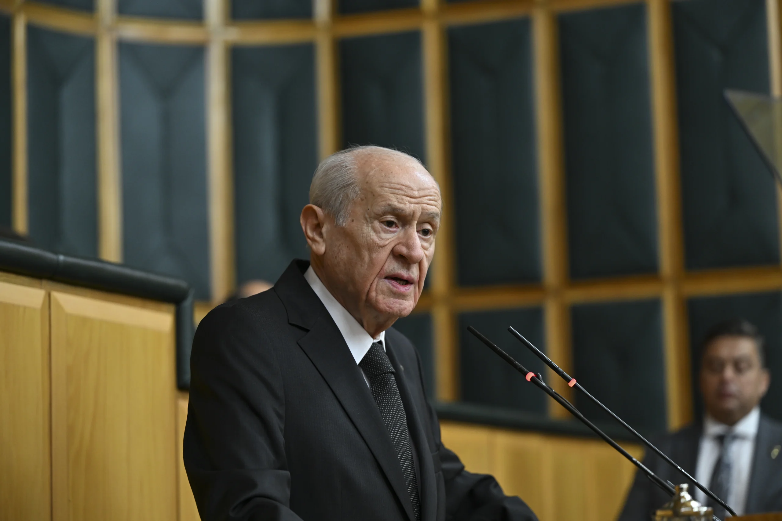 MHP Lideri Devlet Bahçeli, KKTC’deki cumhurbaşkanlığı seçimlerinin düşük katılımla gerçekleştiğini