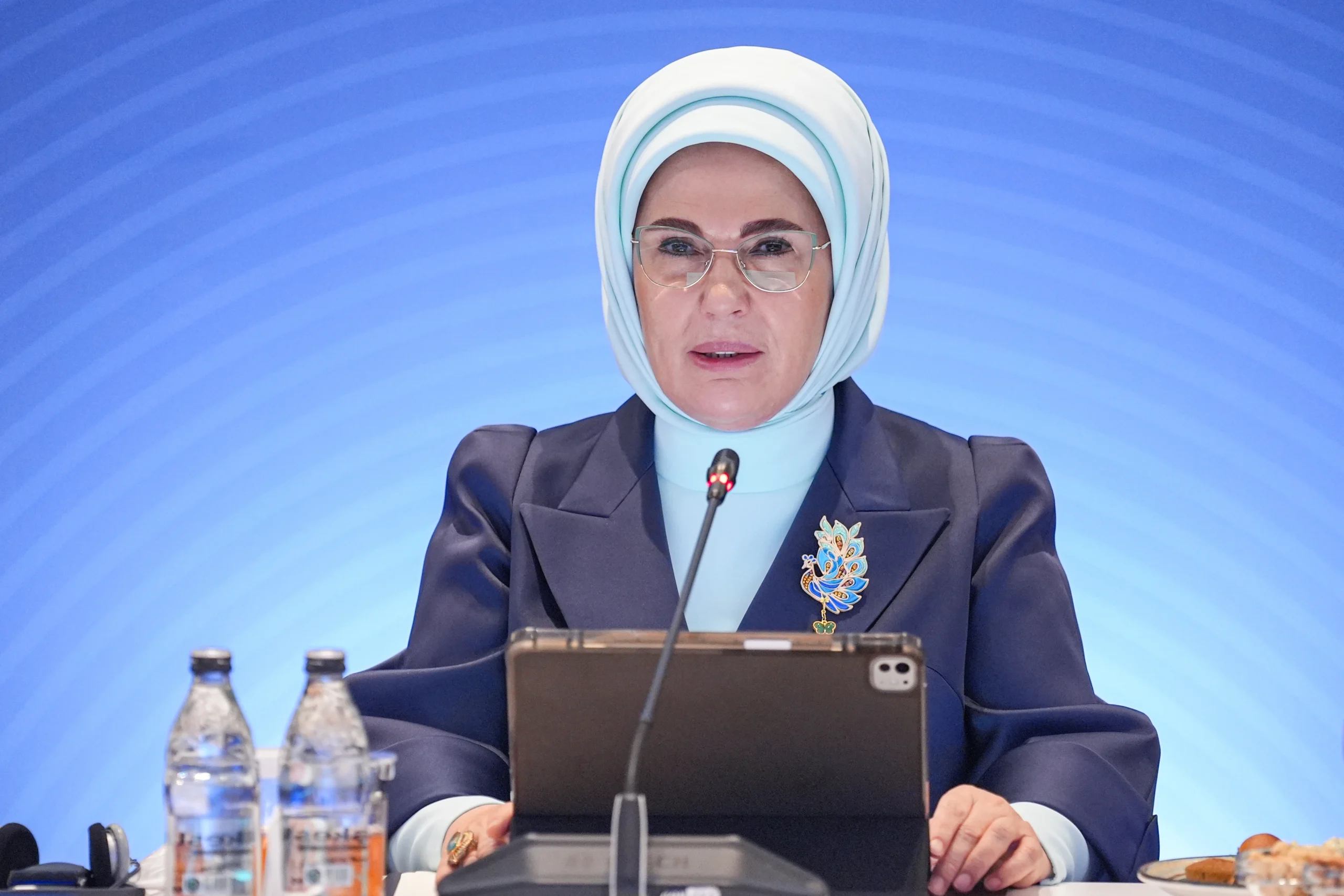 Emine Erdoğan, İstanbul'da düzenlenen BM Sıfır Atık Danışma Kurulu toplantısına