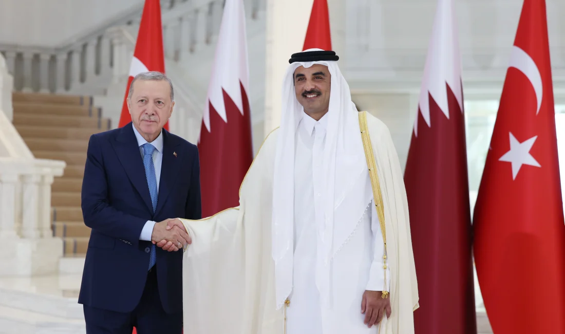 Cumhurbaşkanı Recep Tayyip Erdoğan, resmi ziyareti kapsamında Katar Emiri Şeyh