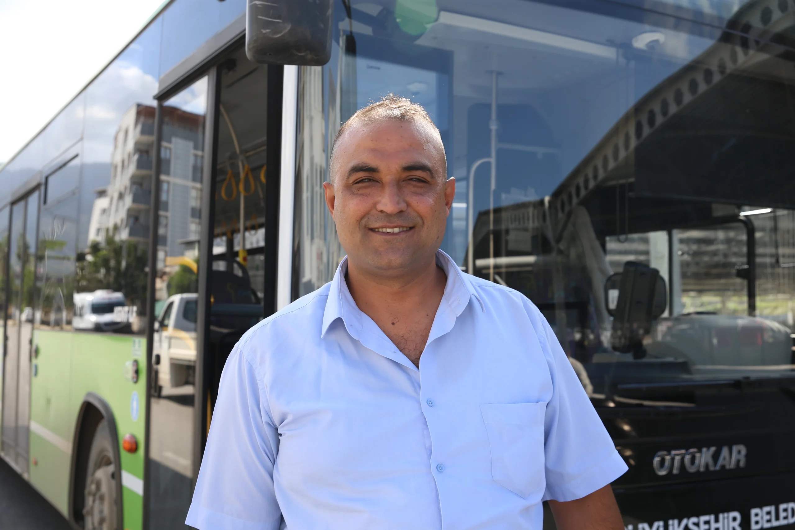 Hatay’da bir halk otobüsü şoförü, aracında bulduğu 103 bin lirayı