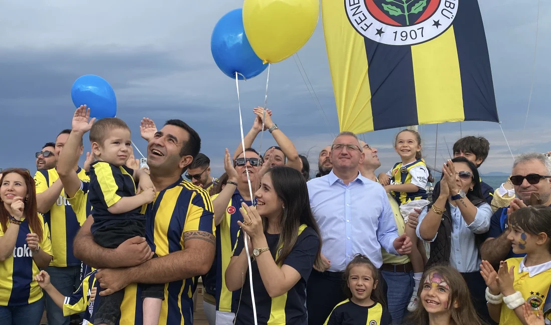 Hatay’da Kanseri Yenen Minik Fenerbahçeli İçin Sarı-Lacivert Balonlar Uçuruldu Hatay’da beyin kanserini yenen 3 yaşındaki Tamer Talha’nın hayali, sarı-lacivert