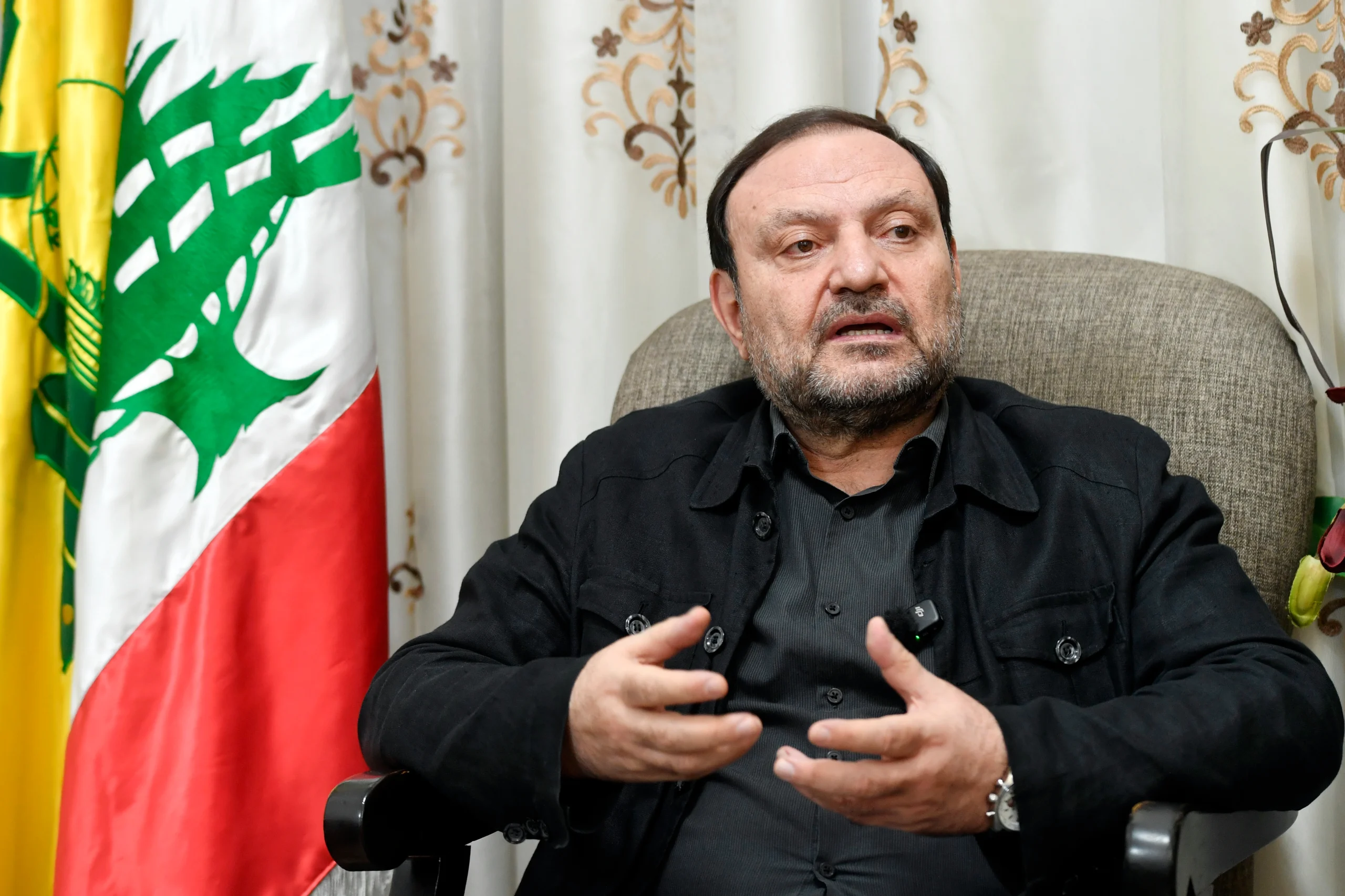 Hizbullah yetkilisi Galib Ebu Zeyneb, Lübnan’da İsrail tehdidi sürdüğü sürece