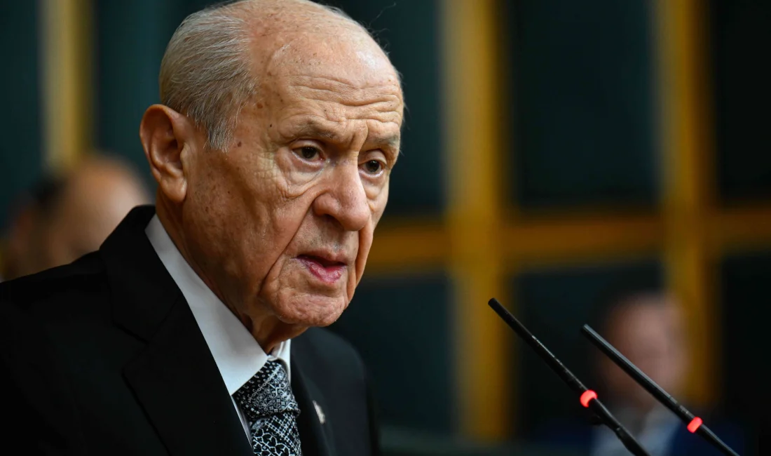 Bahçeli: “Silah Varsa Siyaset Yoktur, Siyaset Olacaksa Silahlar Yakılmalıdır” MHP lideri Devlet Bahçeli, partisinin TBMM Grup Toplantısı’nda “Terörsüz Türkiye”