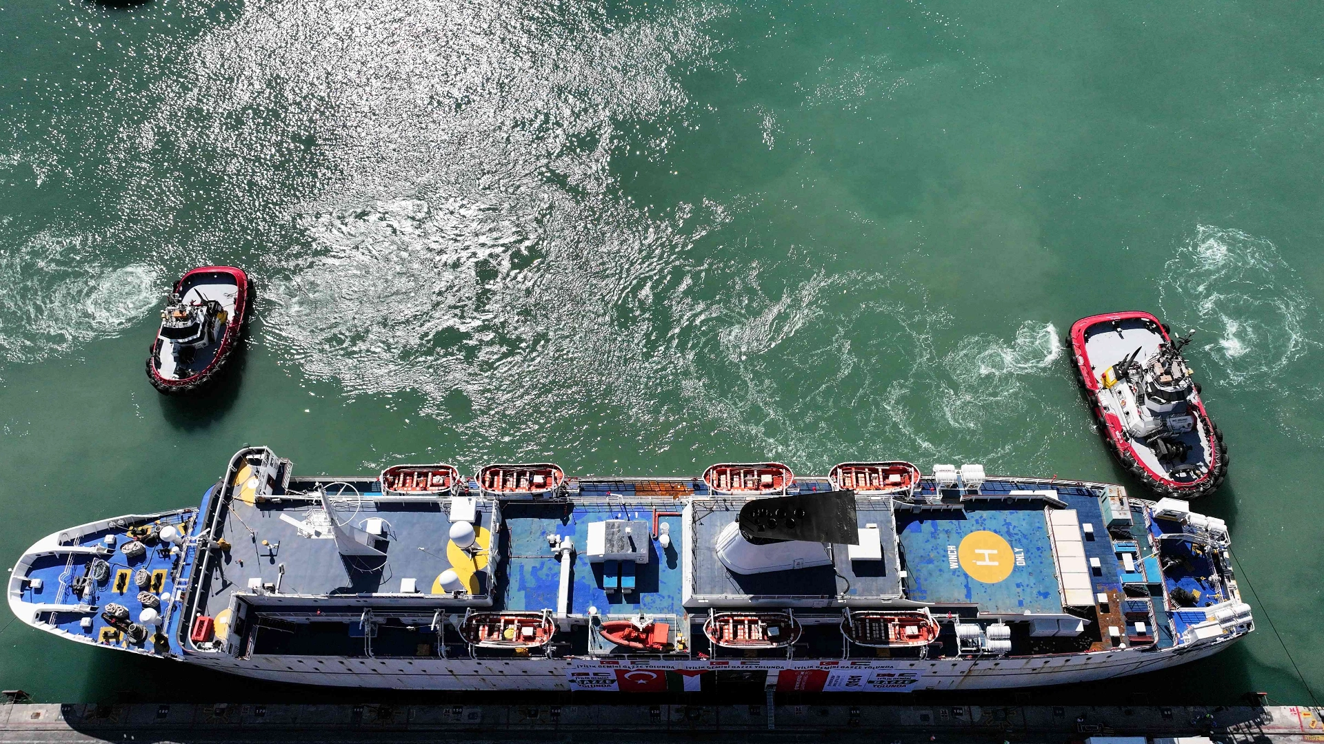 Gazze halkı için hazırlanan yaklaşık 900 ton insani yardım malzemesi,