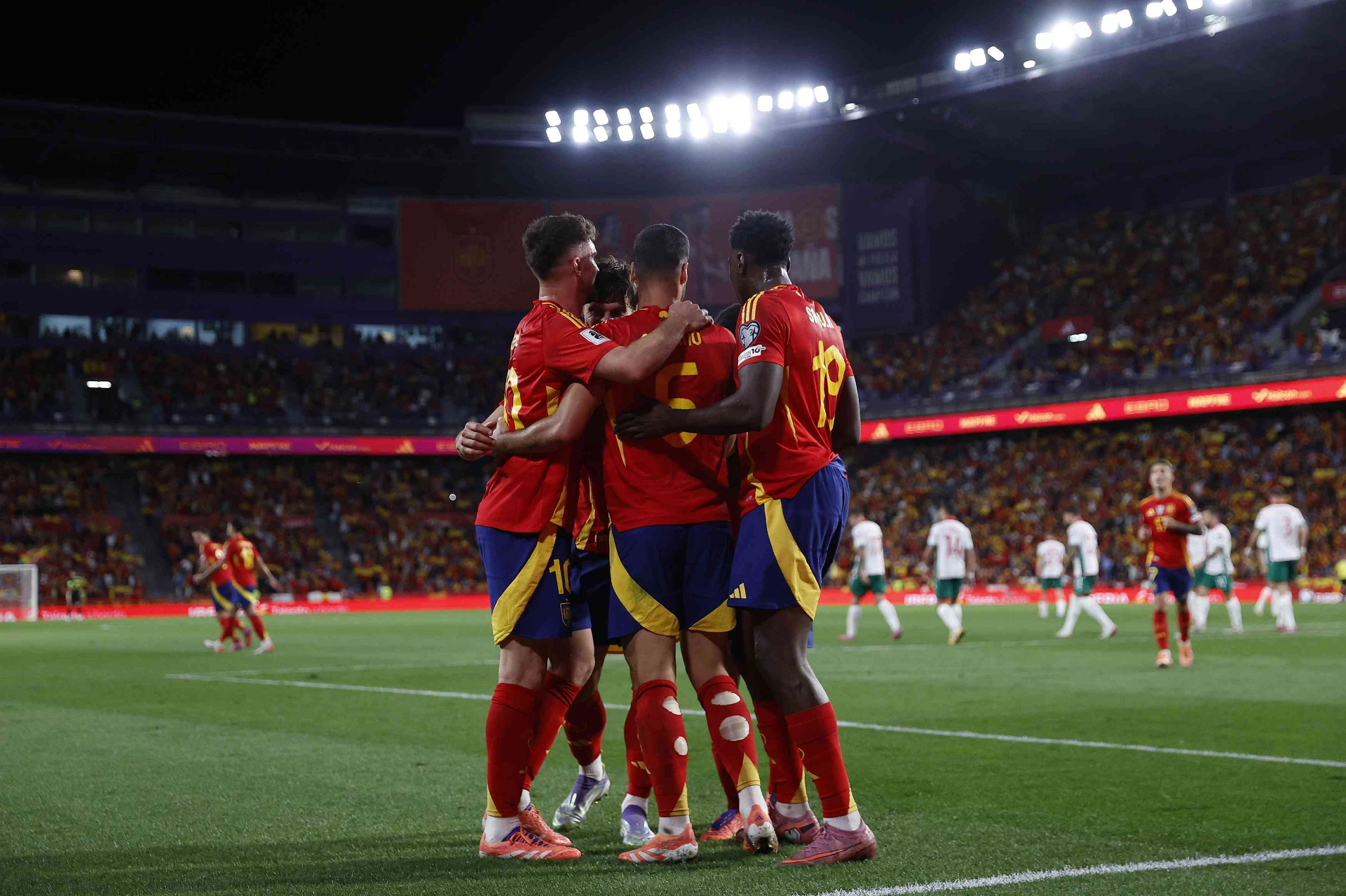 A Milli Takım, Gürcistan’ı 4-1 yenerek grupta ikinci sırayı garantilemeye