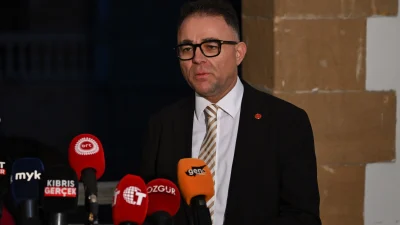 Kuzey Kıbrıs Türk Cumhuriyeti’nde yapılan seçimde Tufan Erhürman, ilk turda