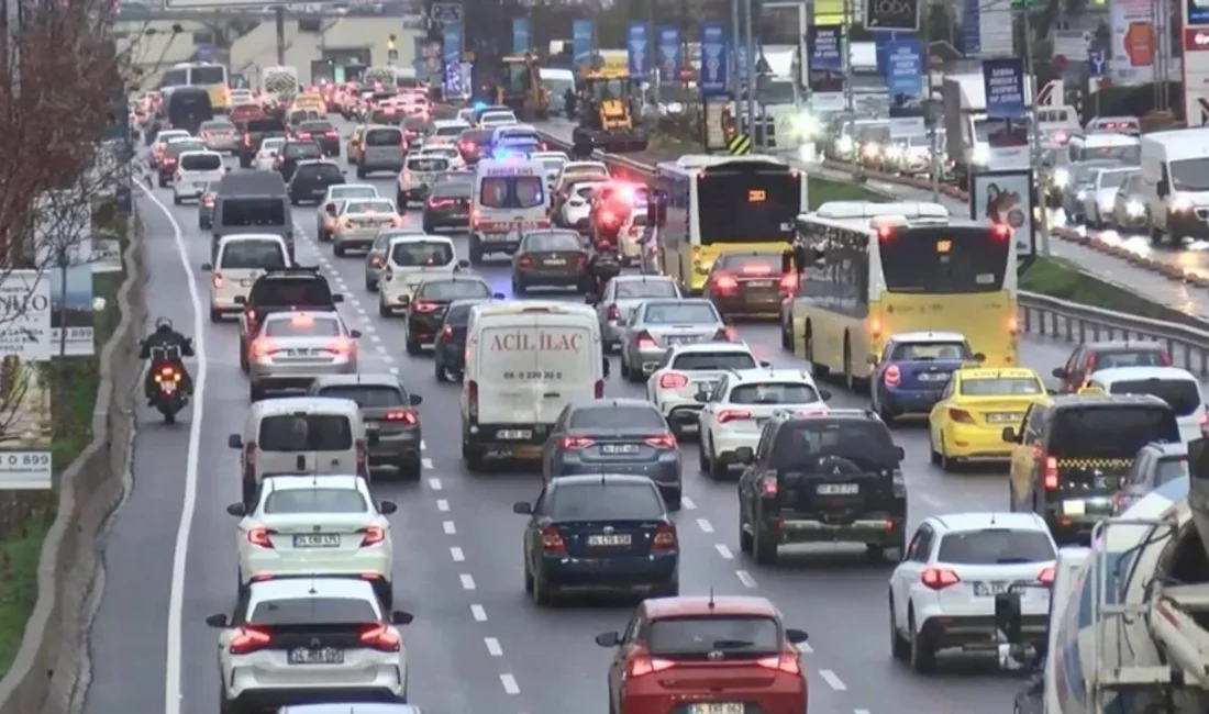 Türkiye genelinde süren yol çalışmaları nedeniyle birçok noktada ulaşım kontrollü