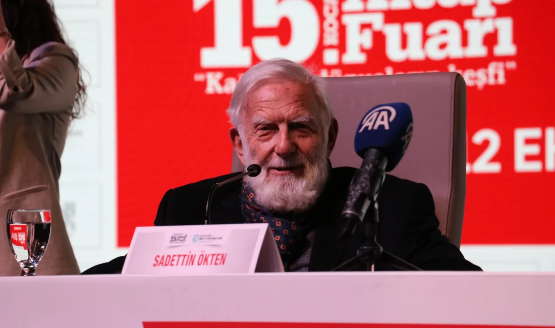 Kocaeli Kitap Fuarı’nda Prof. Dr. Ökten ve Prof. Dr. Afyoncu,