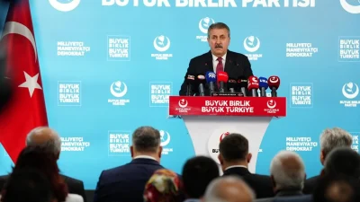 BBP Genel Başkanı Destici, Gazze’ye insani yardım taşıyan filodaki milletvekillerinin