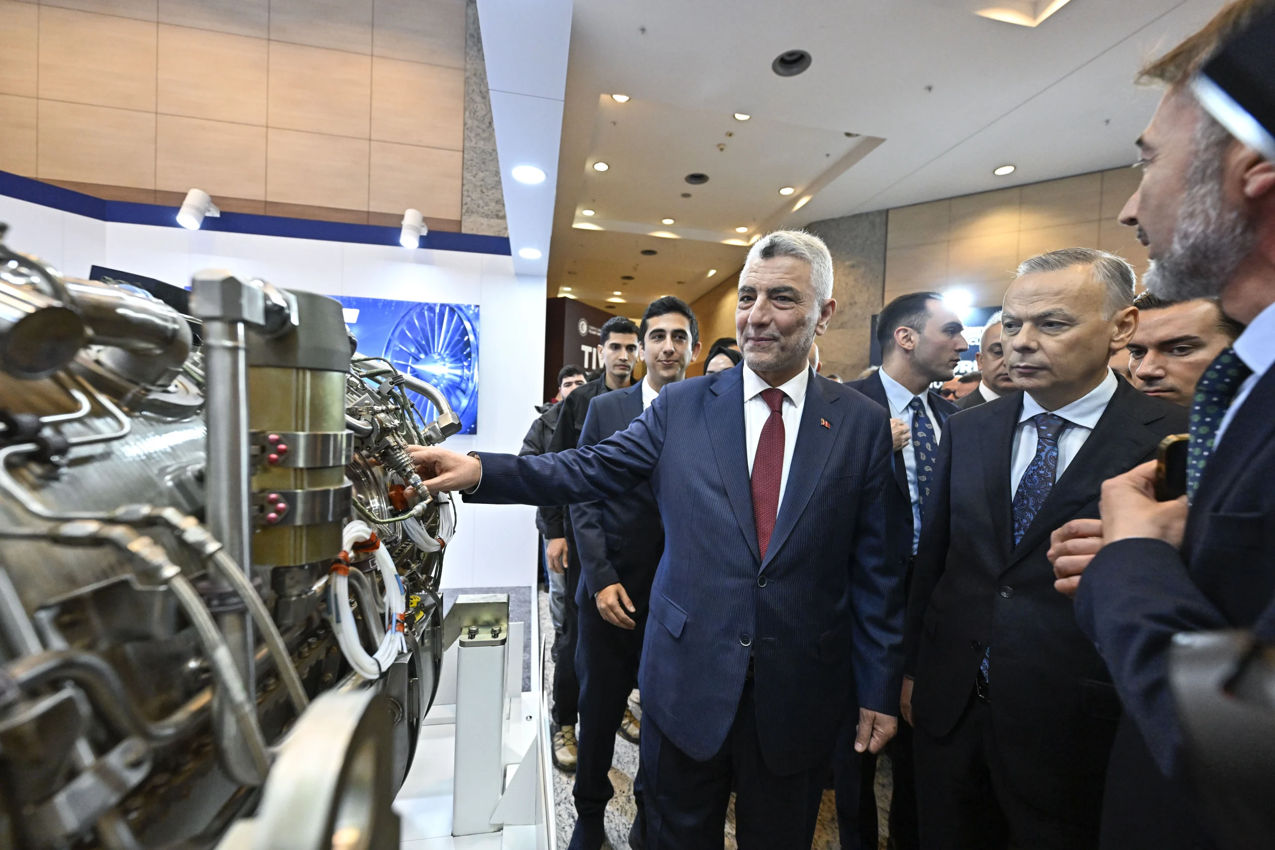 Ticaret Bakanı Bolat, Türkiye İnovasyon Haftası'nda yaptığı konuşmada Togg’un Almanya’ya