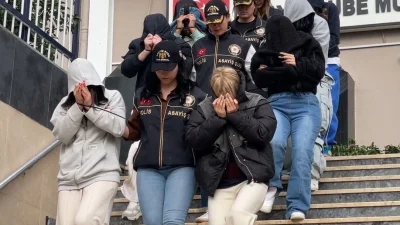 İstanbul merkezli 3 ilde düzenlenen fuhuş operasyonunda 14 kadın kurtarıldı,