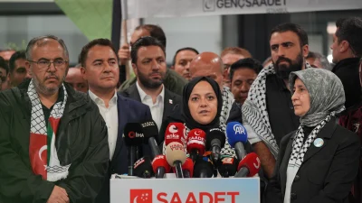 İsrail tarafından alıkonulan Özgürlük Filosu'ndaki 3 Türk milletvekili, Azerbaycan aktarmalı