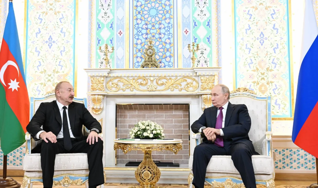 Putin’den AZAL Faciası Açıklaması: “Füzeler İsabet Etmedi, Teknik Arıza Var” Putin ve Aliyev, Duşanbe’deki görüşmede AZAL uçağının düşmesine ilişkin soruşturmada