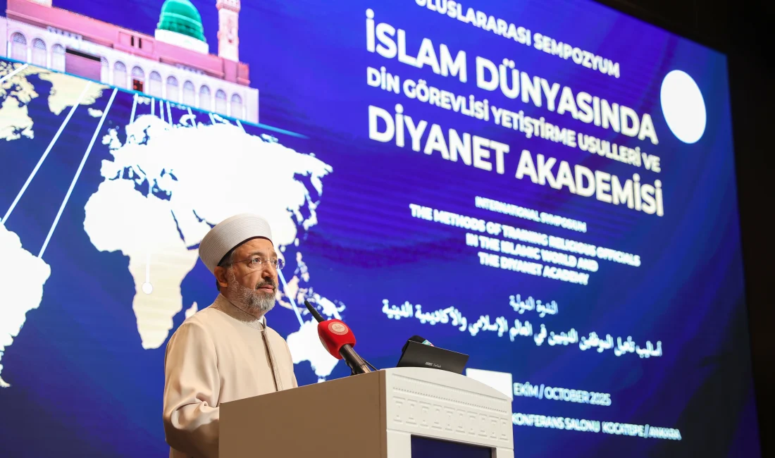 Diyanet İşleri Başkanlığı tarafından düzenlenen sempozyumda, din görevlisi eğitiminde nitelikli