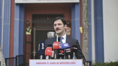 Sağlık Bakanlığı, sigarayla mücadelede yeni bir adım attı. Ankara’da açılan