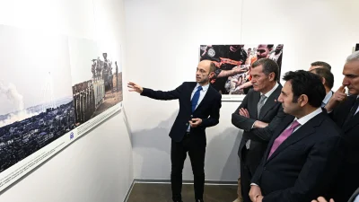 Zeytinburnu’nda açılan “Kanıt” İnsanlığın Evrensel Yıkımı Sergisi, Gazze’de yaşanan vahşeti