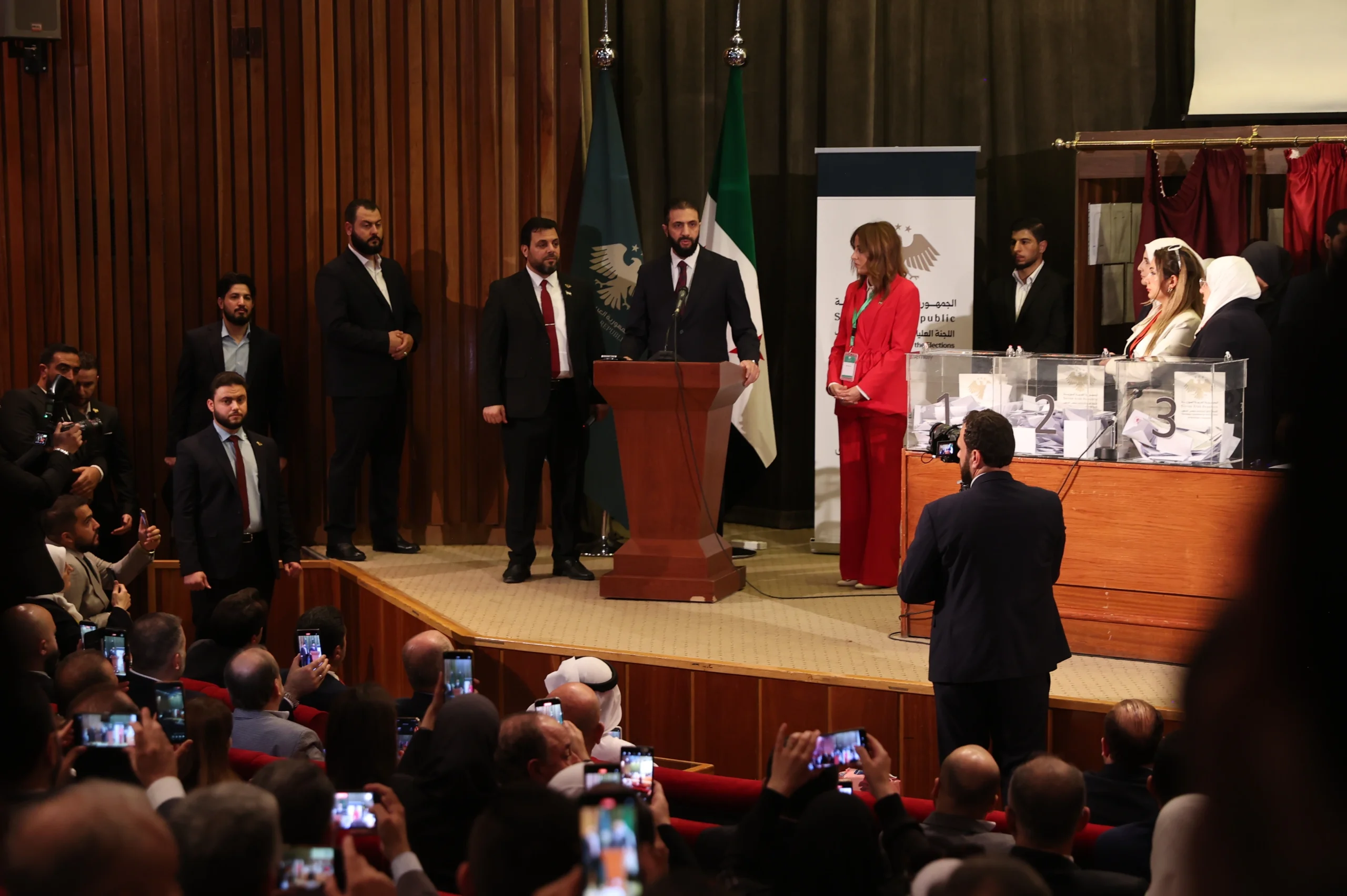 Suriye’de geçiş sürecinin ilk adımı olarak görülen Halk Meclisi seçimleri