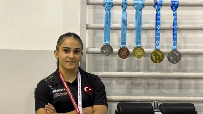 Avrupa şampiyonluklarıyla dikkat çeken milli halterci Türkan Beşikçi, Çin'deki 2026