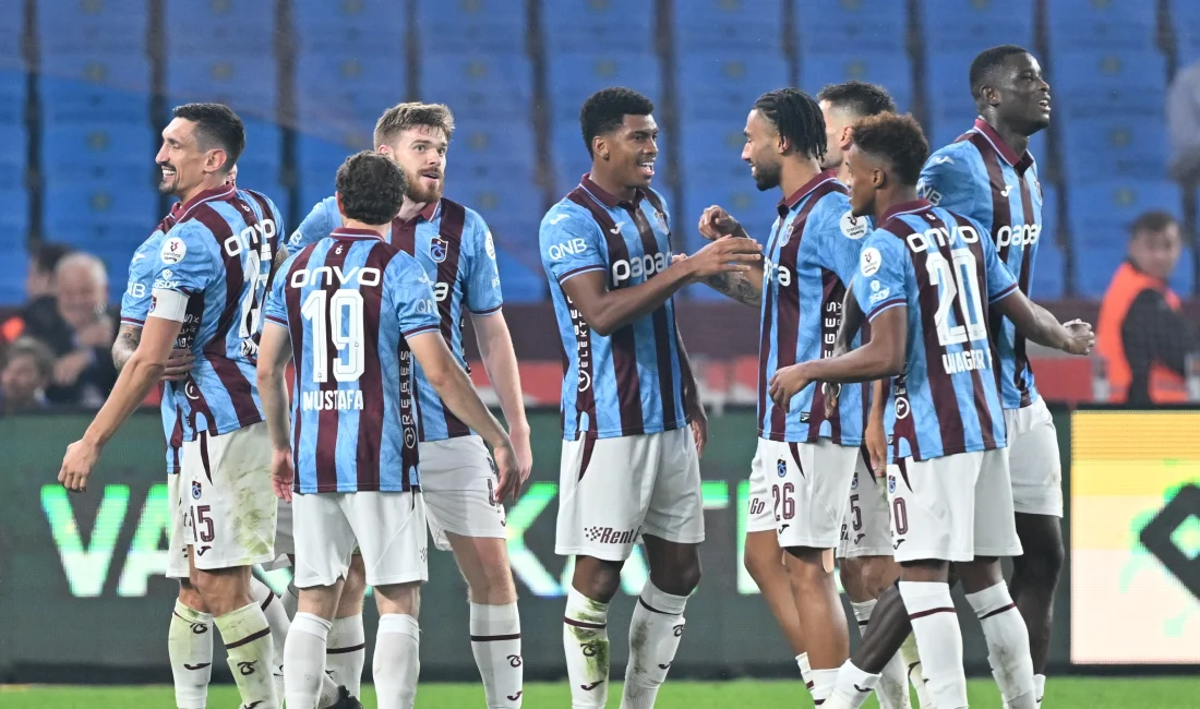 Trabzonspor, sahasında ağırladığı Kayserispor'u 4-0 mağlup ederek Süper Lig'de farklı
