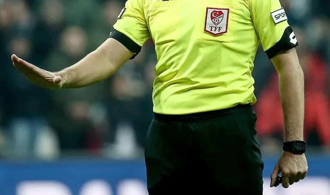 Trendyol Süper Lig’in 11. haftasında Galatasaray-Trabzonspor maçını Cihan Aydın, Beşiktaş-Fenerbahçe