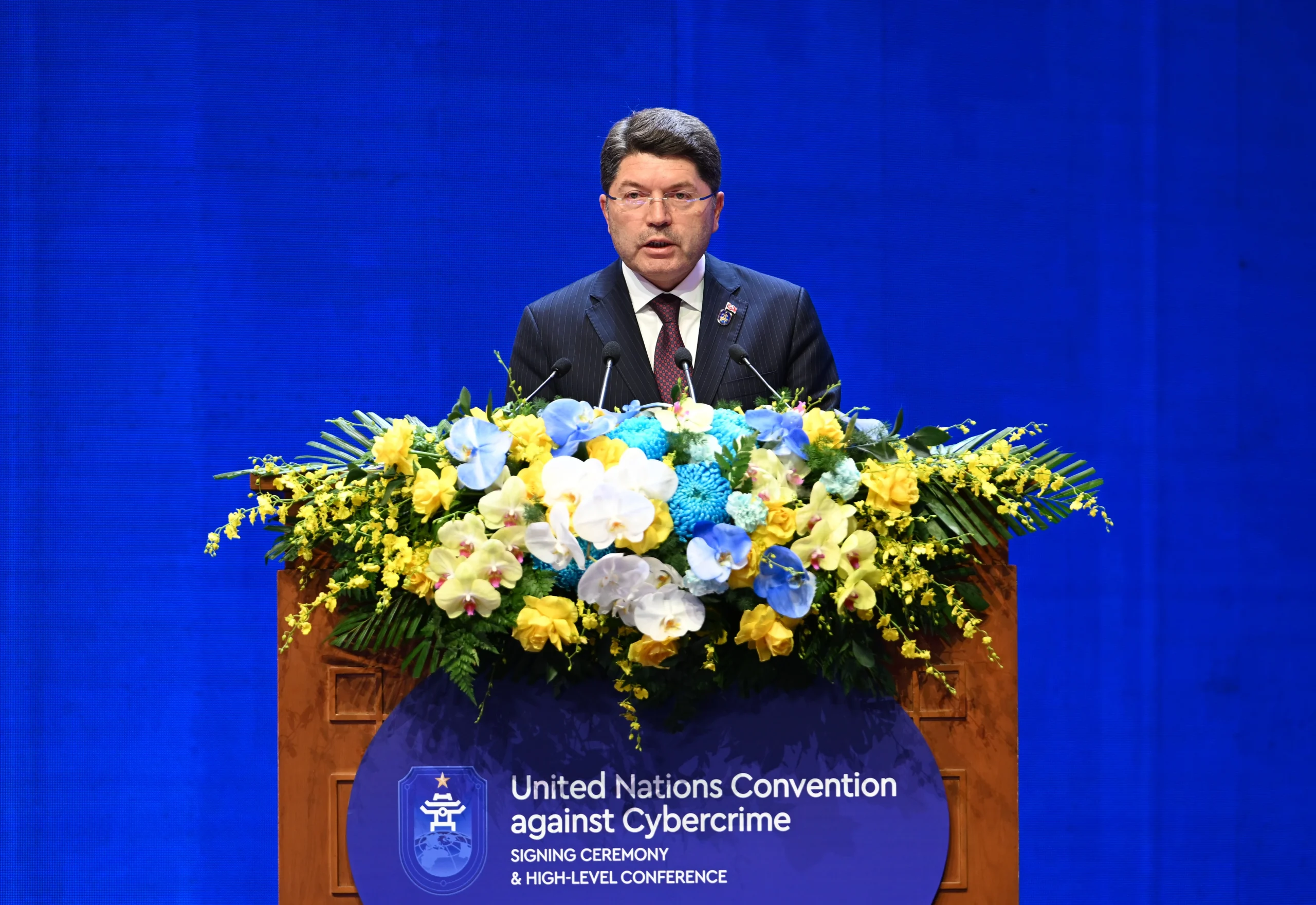 Adalet Bakanı Yılmaz Tunç, Vietnam’da düzenlenen imza töreninde Türkiye'nin siber