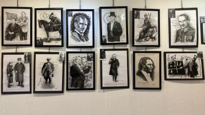 Ressam Yüksel Akman, Atatürk’ün yaşamını 120 kara kalem çizimle anlatan