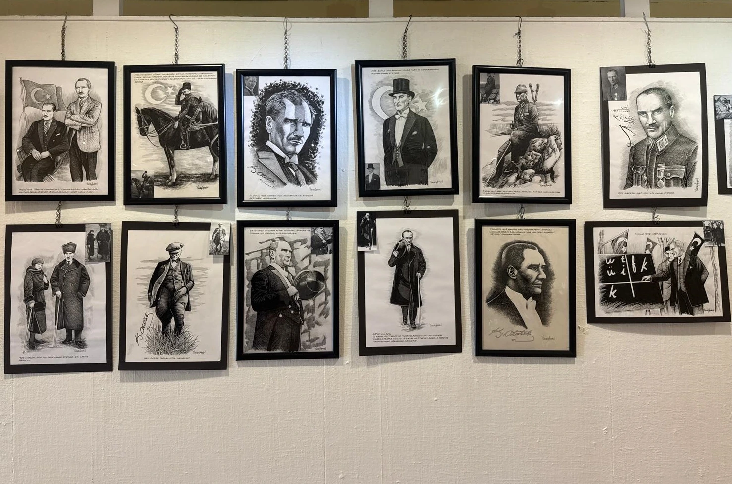 Ressam Yüksel Akman, Atatürk’ün yaşamını 120 kara kalem çizimle anlatan