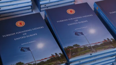 Gazeteci Kayhan Karaca’nın kaleme aldığı “Birleşik Avrupa'nın Türk Öncüleri” kitabı,