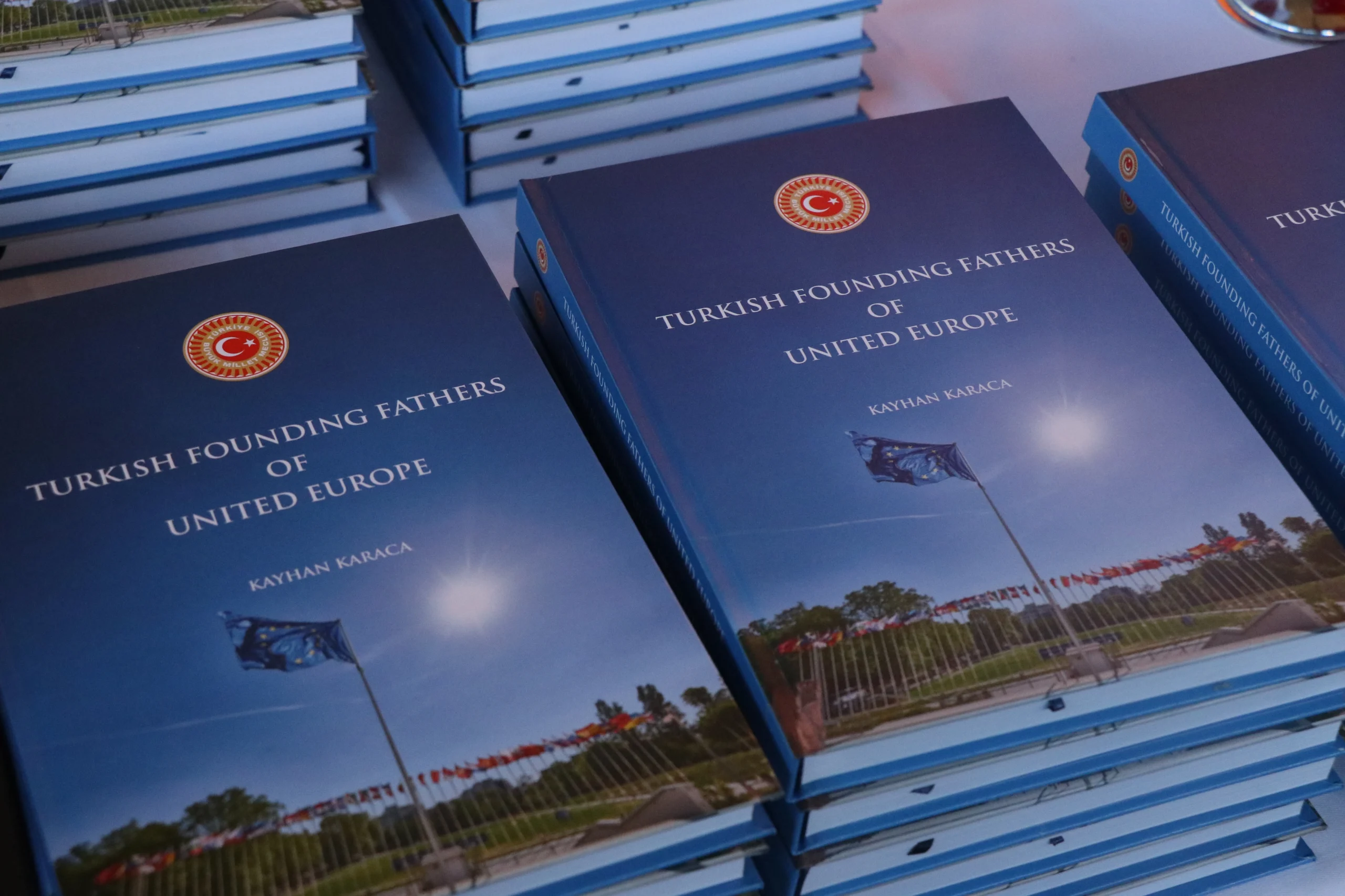 Gazeteci Kayhan Karaca’nın kaleme aldığı “Birleşik Avrupa'nın Türk Öncüleri” kitabı,