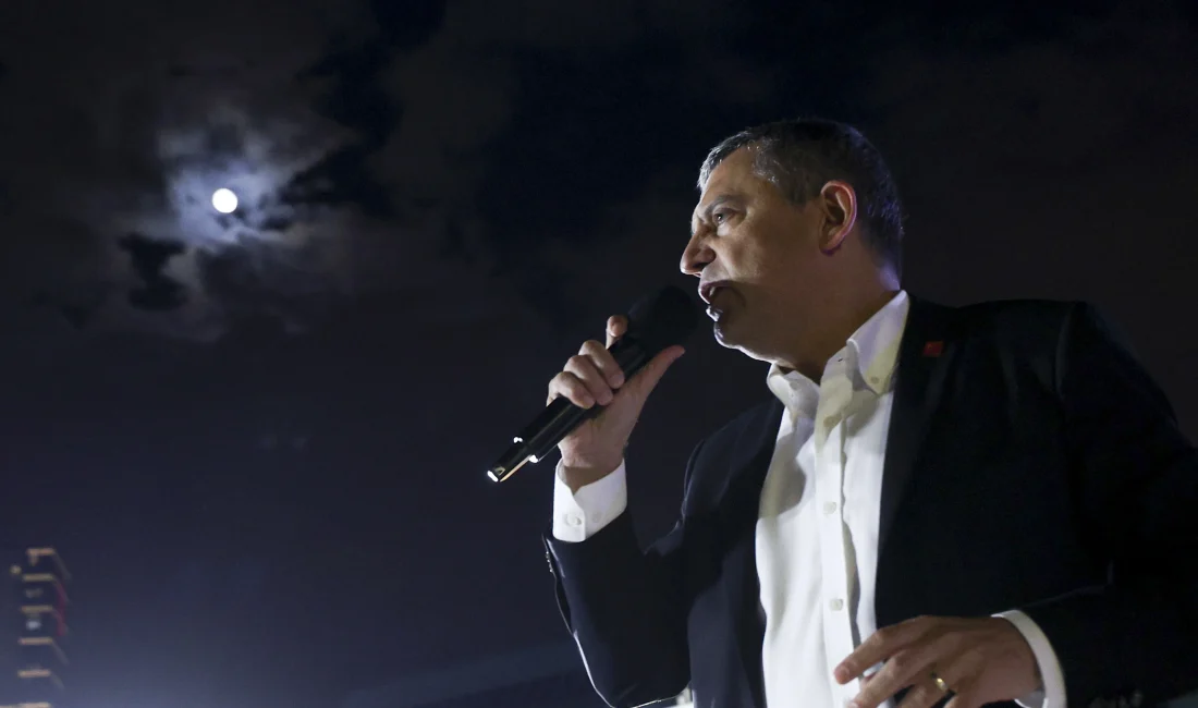 CHP Genel Başkanı Özgür Özel, Şişli mitinginde İsrail'in Özgürlük Filosu'na